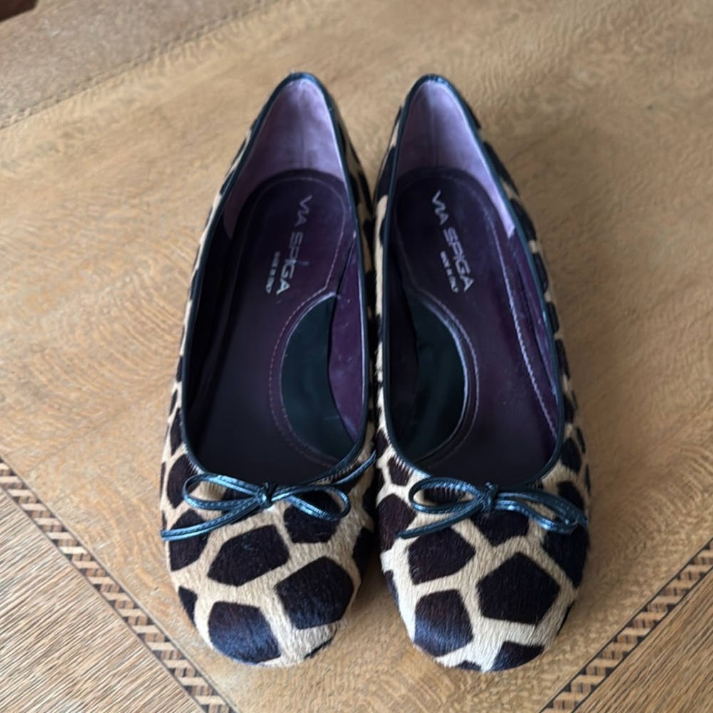Via Spiga Brown and Black Animal Print Loafers